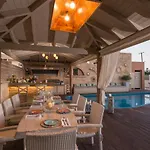 Marilyn Manor, Exclusive Hideway, By Thinkvilla