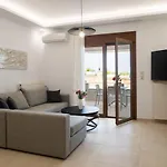 Zen Luxury Home, Family Sea Escape!