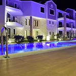 Mike Hotel & Apartments