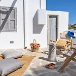 Lindos Above Chill Out Bungalow - Adult Only