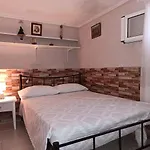 Amalia\'S House