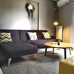 Athenian Apartment In Agia Paraskevi, Next To \