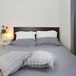 Cozy Bright Studio