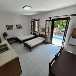 Amalia Apartments