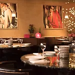President Hotel Athens
