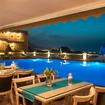 Notos Heights Hotel & Suites