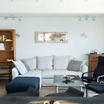 Blue Dreams - Spectacular Sea View Apartment In Athens