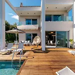 White Pearl Premium Villa Corfu