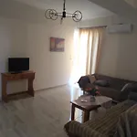Hotel Pyrgos
