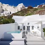 Lcv Oia Lathouri Cave Villa With Heated Plunge Pool