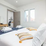 Windrose Apartments - Shared Pool