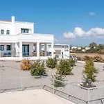 Kelly\'S Beach House 1