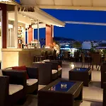 Crystal City Hotel