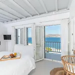 Carpe Diem Villas Mykonos ,Heated Pool!