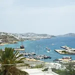Rhenia Hotel