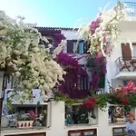 Mouria Hotel