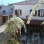 Mouria Hotel