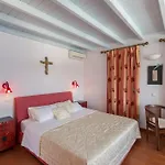 Cosy Three Bedroom Villa In Agios Sostis