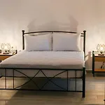 Dreamy Santorini Studio Only 50M From The Beach