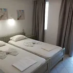 Renia Studios