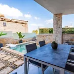 Zefyros Suite , Seafront Retreat !