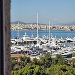 Nice Sea View Elegant Apartment