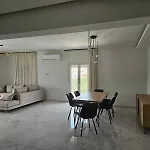 Our Villa - Villa Rena