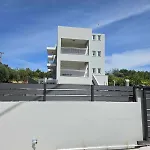 Our Villa - Villa Rena