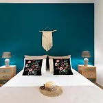 Coastal Key 8