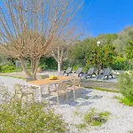 Charming House 8 Minutes Walk From Almyrida Beach