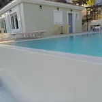 Rizaria Sea View House
