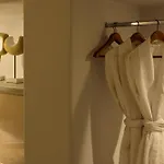 Nostos Apartments