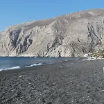 Dolphins Apartments
