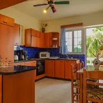 Colonial Family Apartment #3