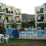 Apartments Milos