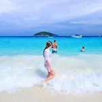 Marabou Beach Apartments