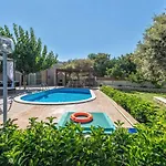 Villa4Dreams