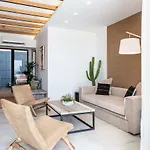 Blue Island Luxury Apartment