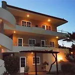 Villa Olive Grove