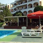 Margarita Apartments