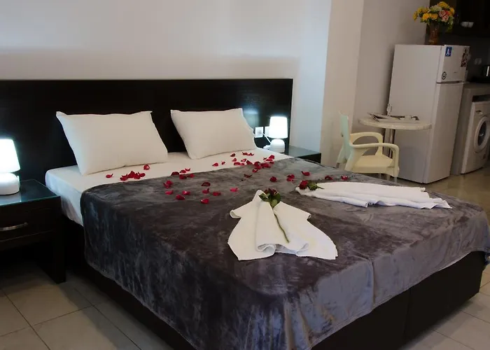 Polykratis Rooms