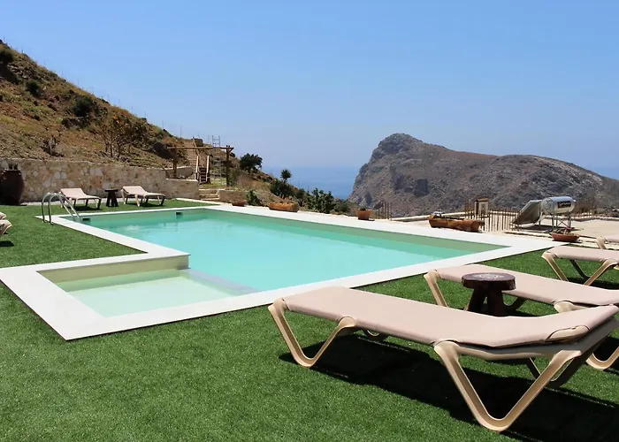 Hideaway Southcrete