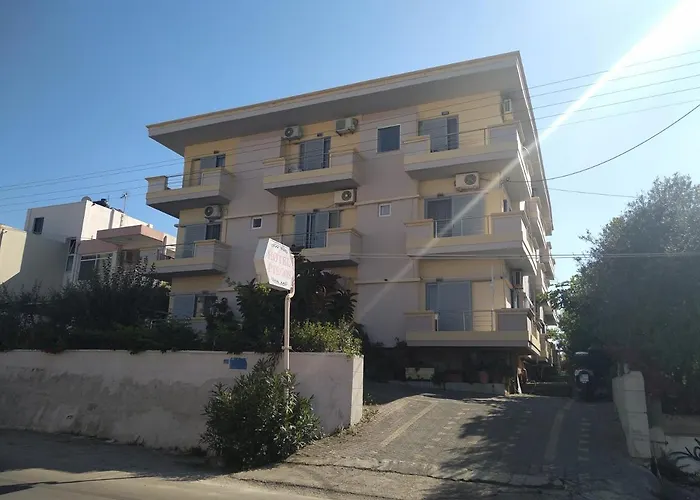 Hotel Pyrgos