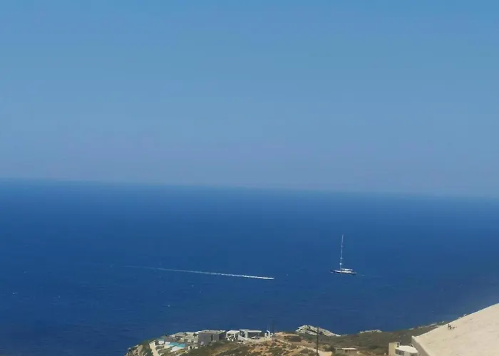Villa With 180 Degree Sea View - Sleeps 2-6