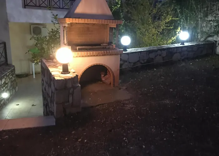 Alexandra Villa