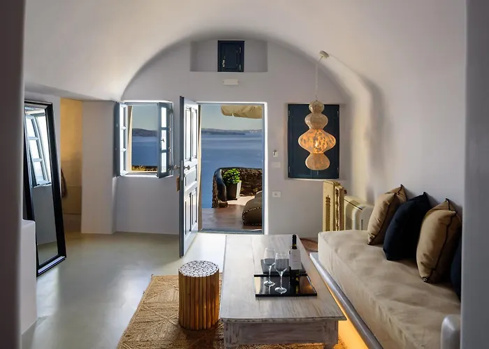 Nostos Apartments