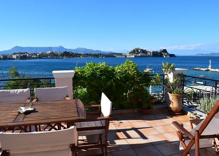 Garitsa Bay Apartment