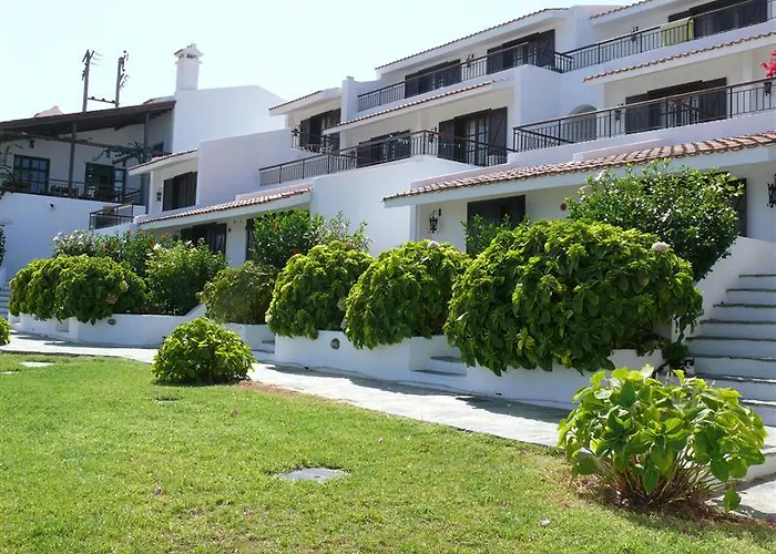 Bella Vista Village