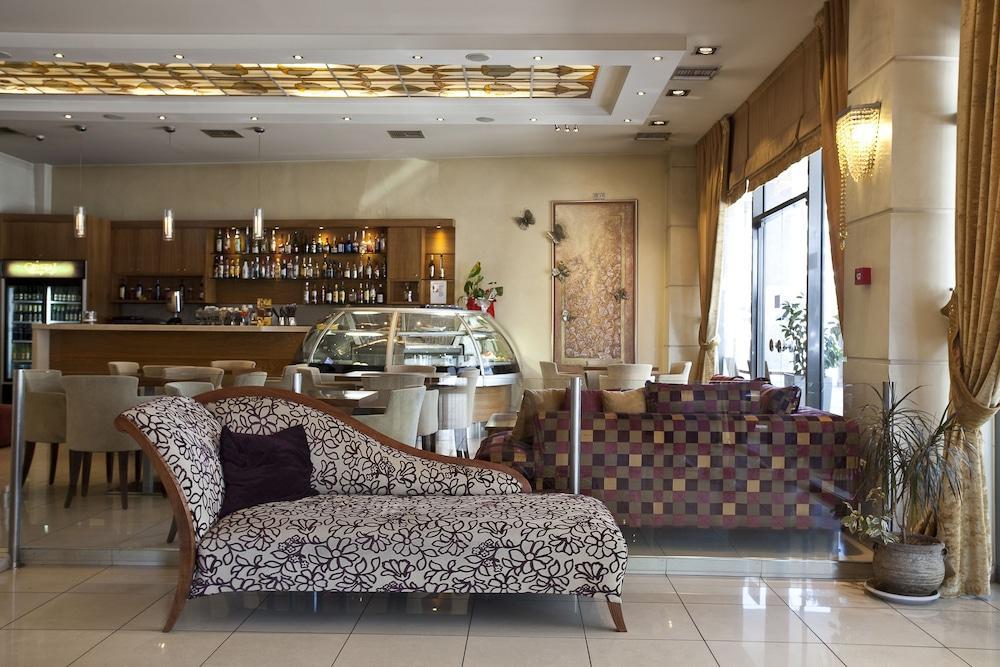 Crystal Hotel Athens
