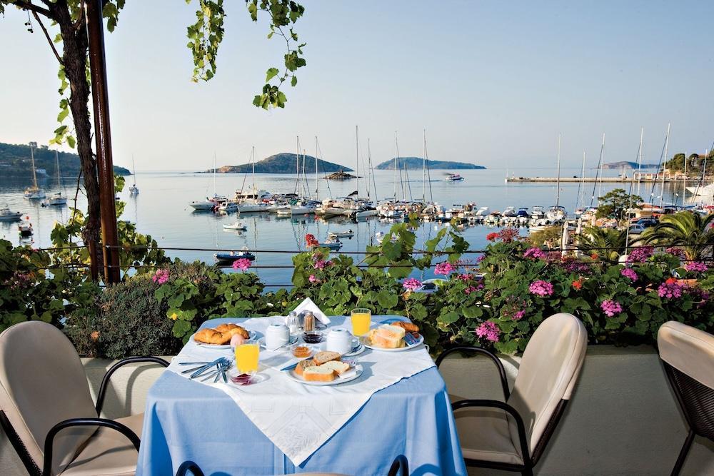 Hotel Alkyon